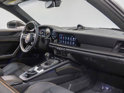 Certified 2022 Porsche 911 GT3 image 14