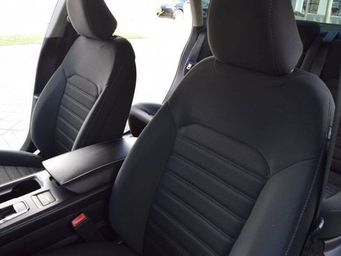 Used 2020 Ford Fusion SE FWD image 38