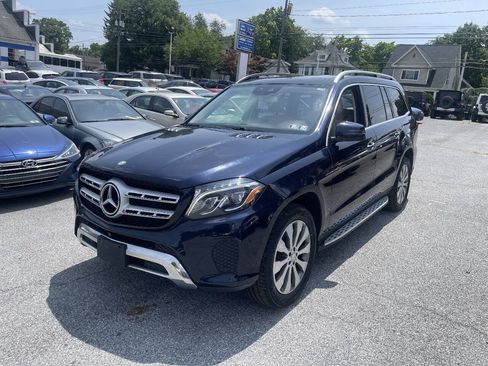 Used 2017 Mercedes-Benz GLS 450 4MATIC image 2
