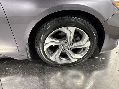 Used 2019 Honda Accord EX-L image 14