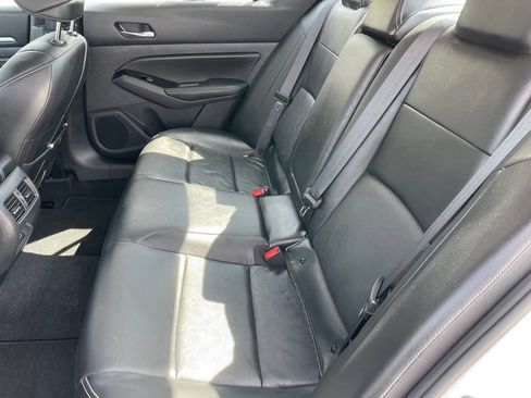 Certified 2023 Nissan Altima 2.5 SL AWD/4WD image 8