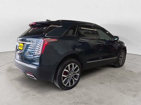Used 2025 Cadillac XT5 Sportv w/ Technology Package AWD/4WD image 5