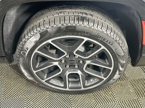 New 2025 Jeep Wagoneer L Series III w/ Quick Order Package 25C Super image 17