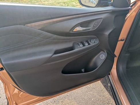 Used 2024 Buick Envista Sport Touring w/ Convenience I Package image 15