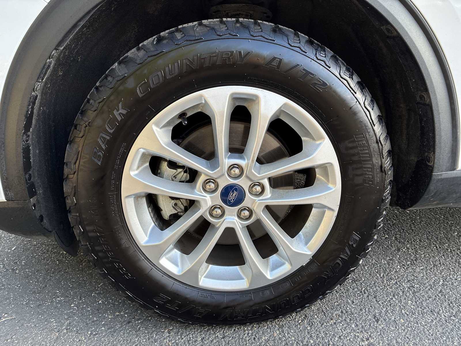 Used 2020 Ford Escape SE AWD/4WD image 17