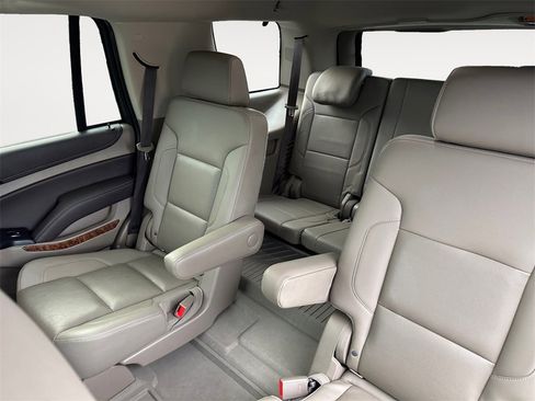 Used 2019 Chevrolet Tahoe Premier image 13