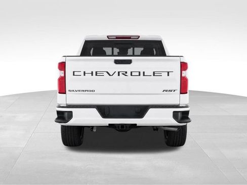 New 2026 Chevrolet Silverado 1500 RST w/ LPO, Dark Essentials Package AWD/4WD image 7