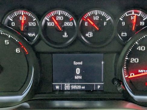 Used 2020 Chevrolet Silverado 1500 Custom w/ Custom Value Package image 16