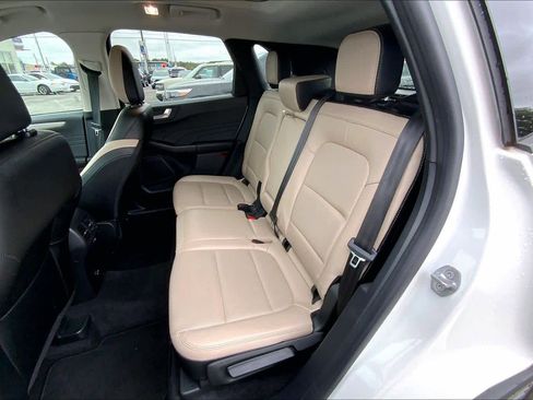Certified 2022 Ford Escape SEL image 20