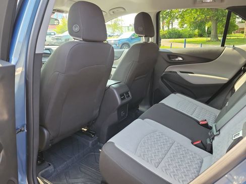 Used 2024 Chevrolet Equinox LS w/ LS Convenience Package FWD image 15