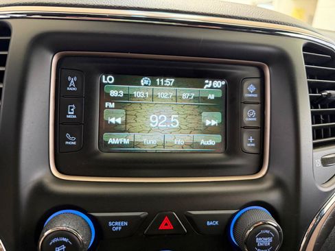 Used 2016 Jeep Grand Cherokee Laredo RWD image 36