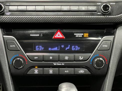 Used 2018 Hyundai Elantra Sport w/ Sport Premium Package 03 image 25