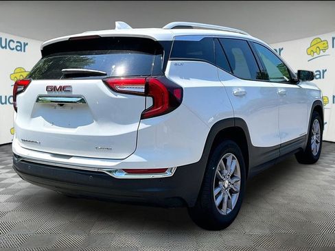 Used 2023 GMC Terrain SLT w/ Tech Package AWD/4WD image 7