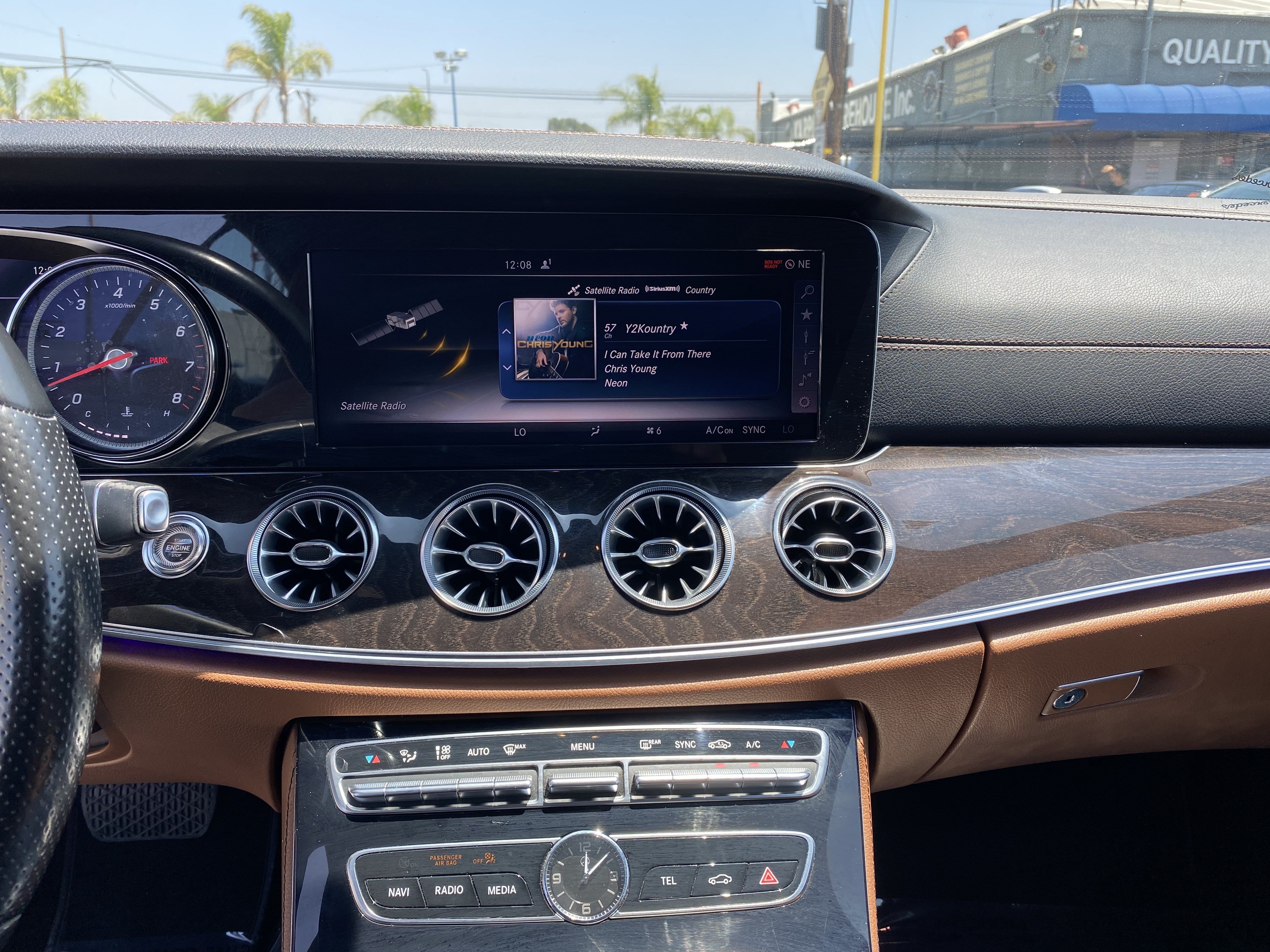 Used 2018 Mercedes-Benz E 400 Coupe image 13