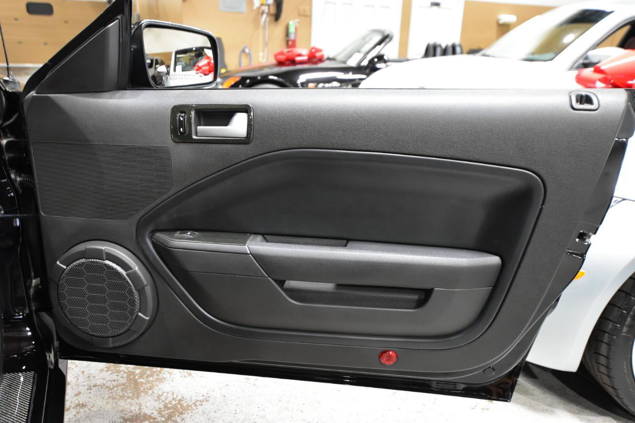 Used 2008 Ford Mustang GT RWD image 33