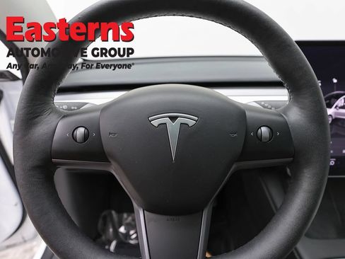 Used 2023 Tesla Model 3 Standard Range RWD image 10