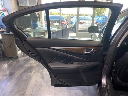 Used 2014 INFINITI Q50 Premium w/ Deluxe Technology Package image 12