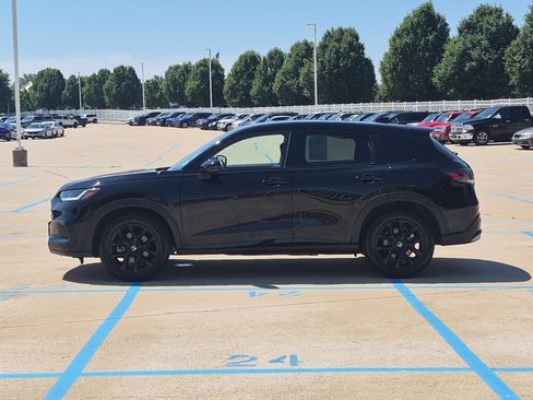 Certified 2024 Honda HR-V Sport image 10
