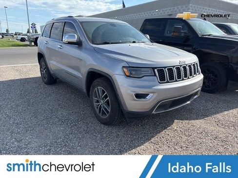 Used 2017 Jeep Grand Cherokee Limited w/ Luxury Group II AWD/4WD image 1