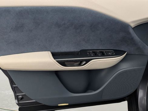 Certified 2023 Lexus RZ 450e Luxury w/ Accessory Package (2T) image 9