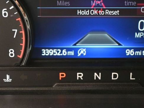 Used 2023 Ford Explorer XLT w/ Equipment Group 202A AWD/4WD image 19