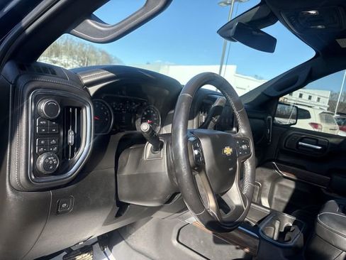 Used 2019 Chevrolet Silverado 1500 High Country image 10