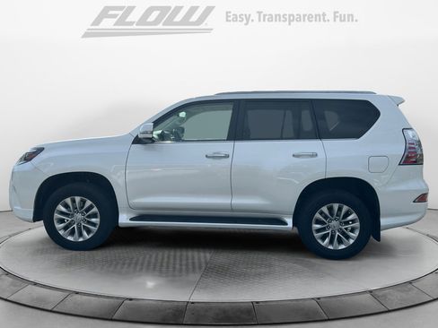 Used 2020 Lexus GX 460 w/ Navigation Package image 5