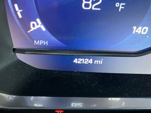 Used 2023 Chevrolet Tahoe Z71 AWD/4WD image 19