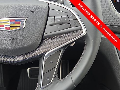 Used 2025 Cadillac XT5 Sportv w/ Technology Package image 22