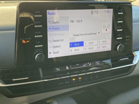 Used 2023 Toyota Sienna LE image 23