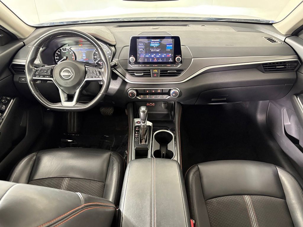 Used 2024 Nissan Altima 2.5 SR FWD image 35