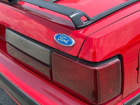 Used 1991 Ford Mustang LX RWD image 28