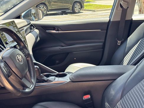Used 2024 Toyota Camry SE FWD image 13