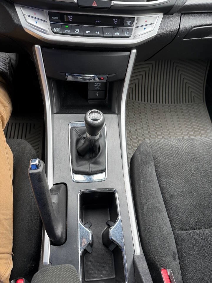 Used 2013 Honda Accord LX image 16