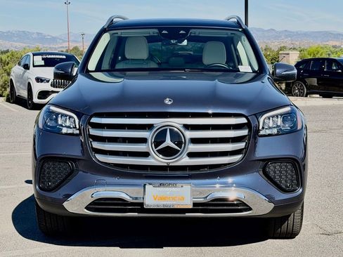 Used 2026 Mercedes-Benz GLS 450 4MATIC image 5