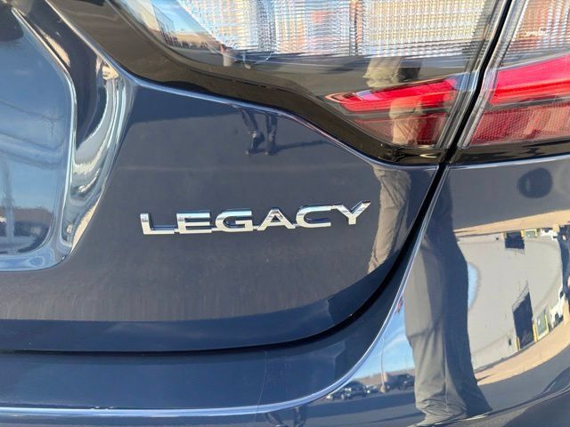 Used 2025 Subaru Legacy Premium AWD/4WD image 9