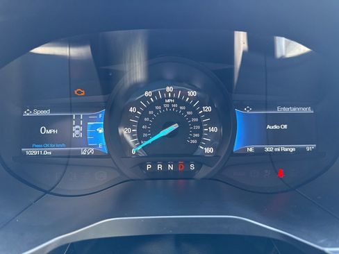 Used 2022 Ford Edge Titanium AWD/4WD image 25
