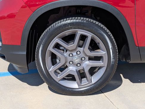 Certified 2023 Honda Passport EX-L image 32