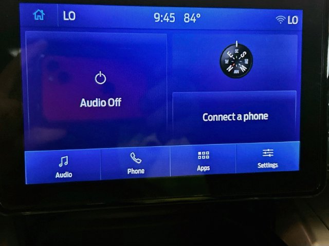 Used 2024 Ford Explorer XLT AWD/4WD image 14