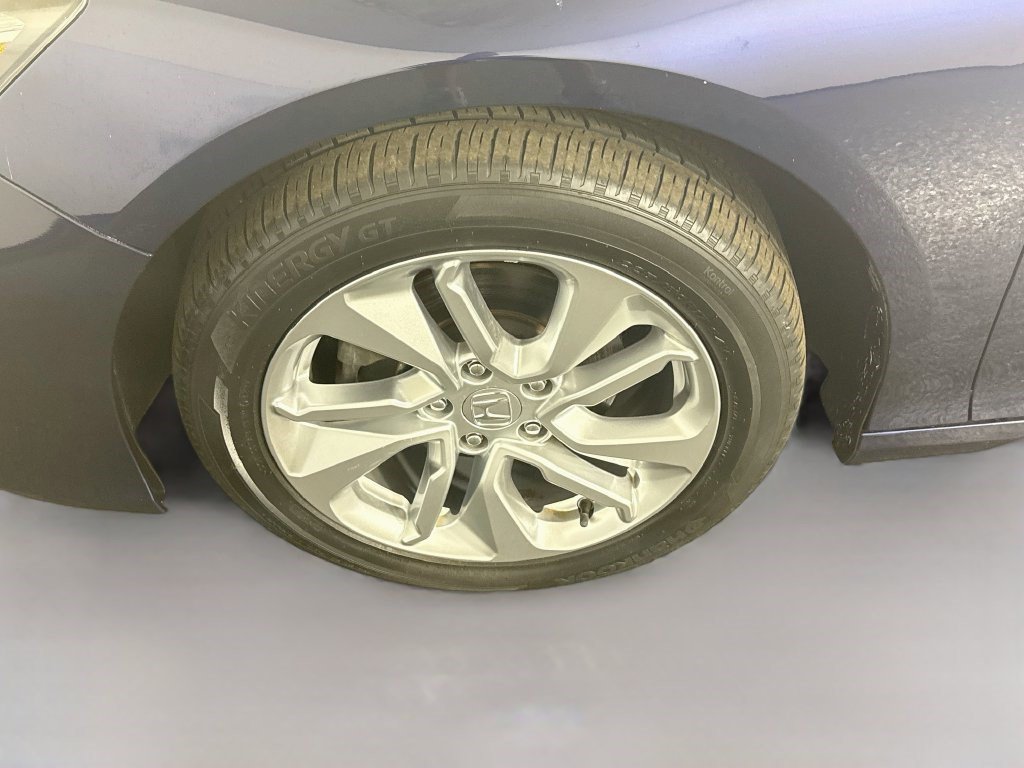 Used 2019 Honda Accord LX image 37