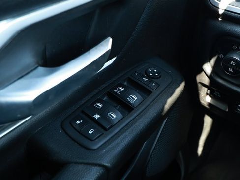 Used 2022 RAM 1500 Big Horn RWD image 22