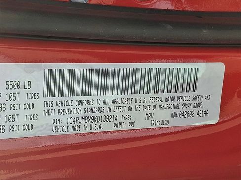 Used 2019 Jeep Cherokee Trailhawk image 29