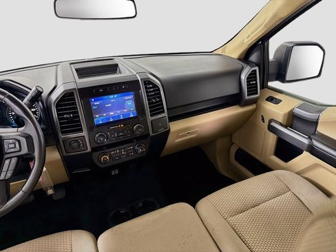 Used 2019 Ford F150 XLT w/ Equipment Group 302A Luxury AWD/4WD image 24