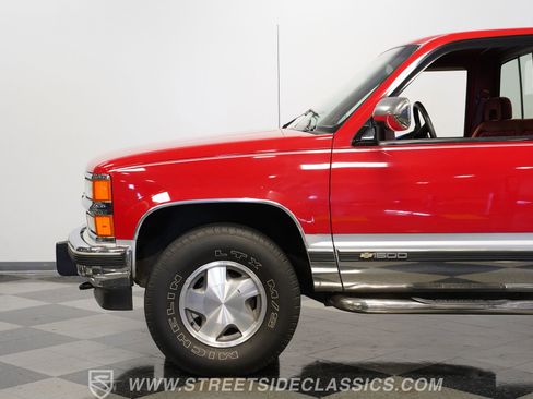 Used 1994 Chevrolet Silverado 1500 4x4 Regular Cab image 23