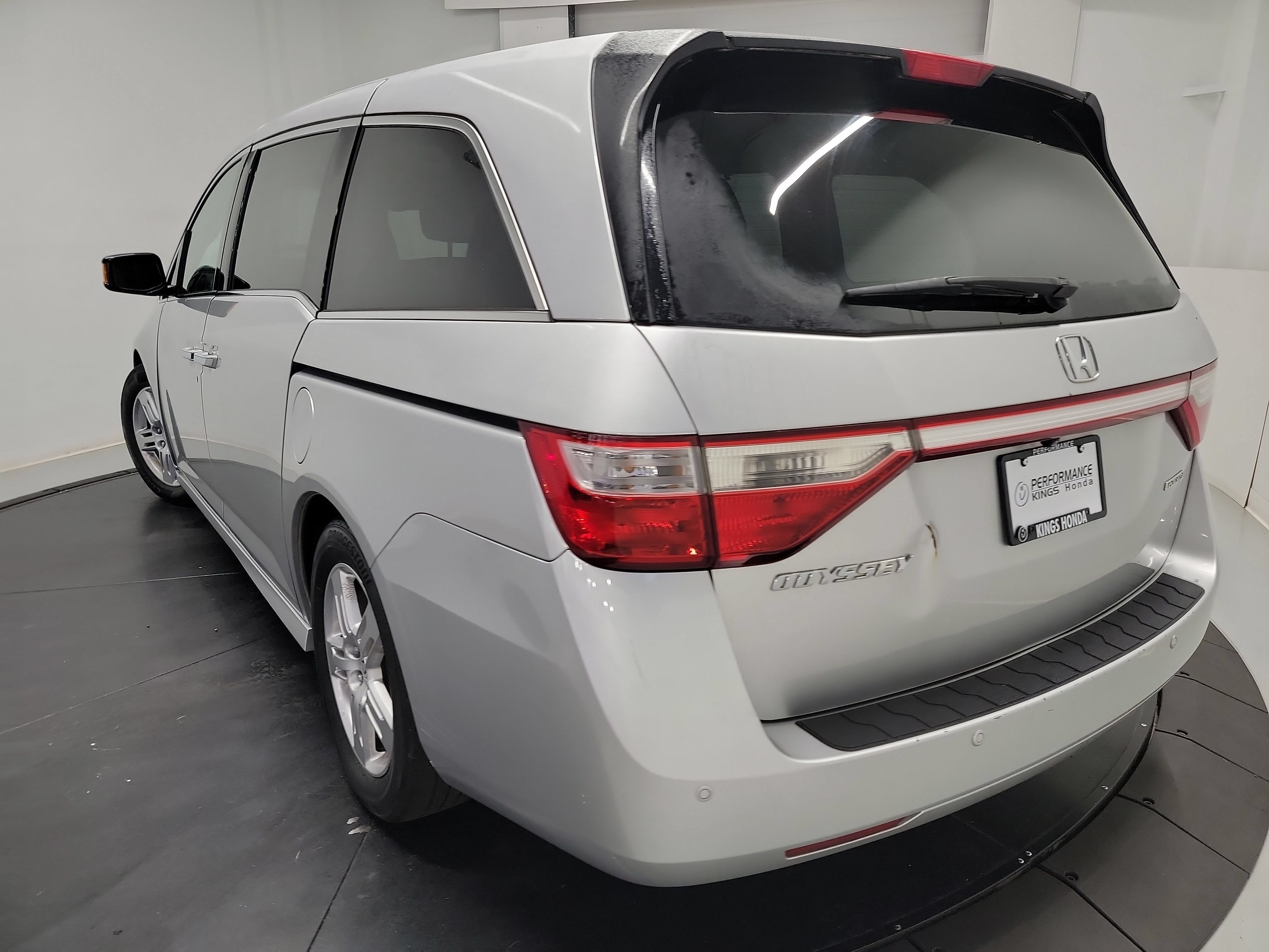 Used 2012 Honda Odyssey Touring image 6