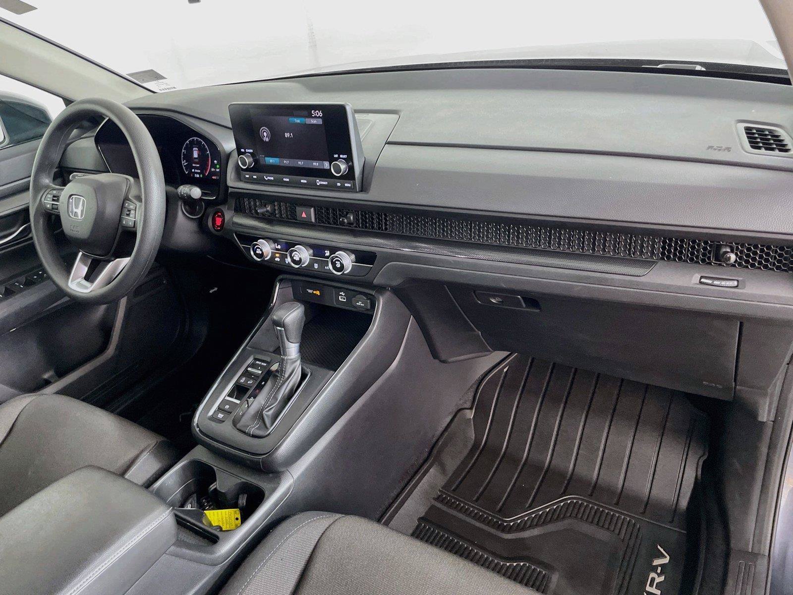 Used 2025 Honda CR-V LX image 31