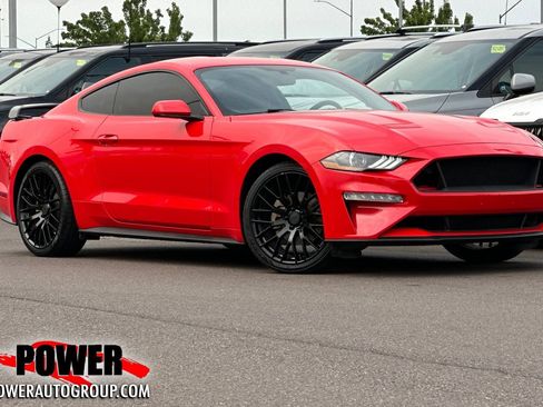 Used 2020 Ford Mustang Coupe RWD image 1