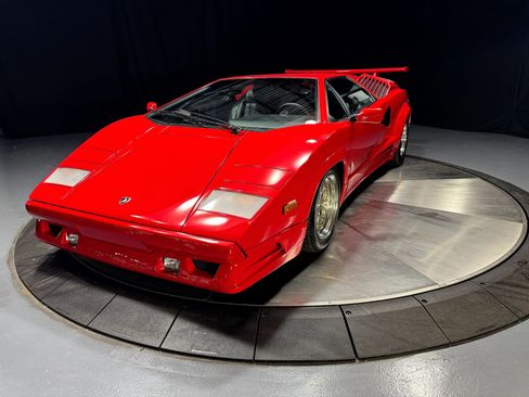 Used 1989 Lamborghini Countach Coupe RWD image 4