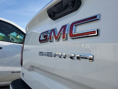 New 2026 GMC Sierra 1500 Elevation AWD/4WD image 7