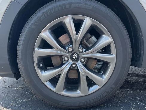 Used 2018 Hyundai Santa Fe Sport w/ 2.0T Ultimate Tech Package 05 AWD/4WD image 17